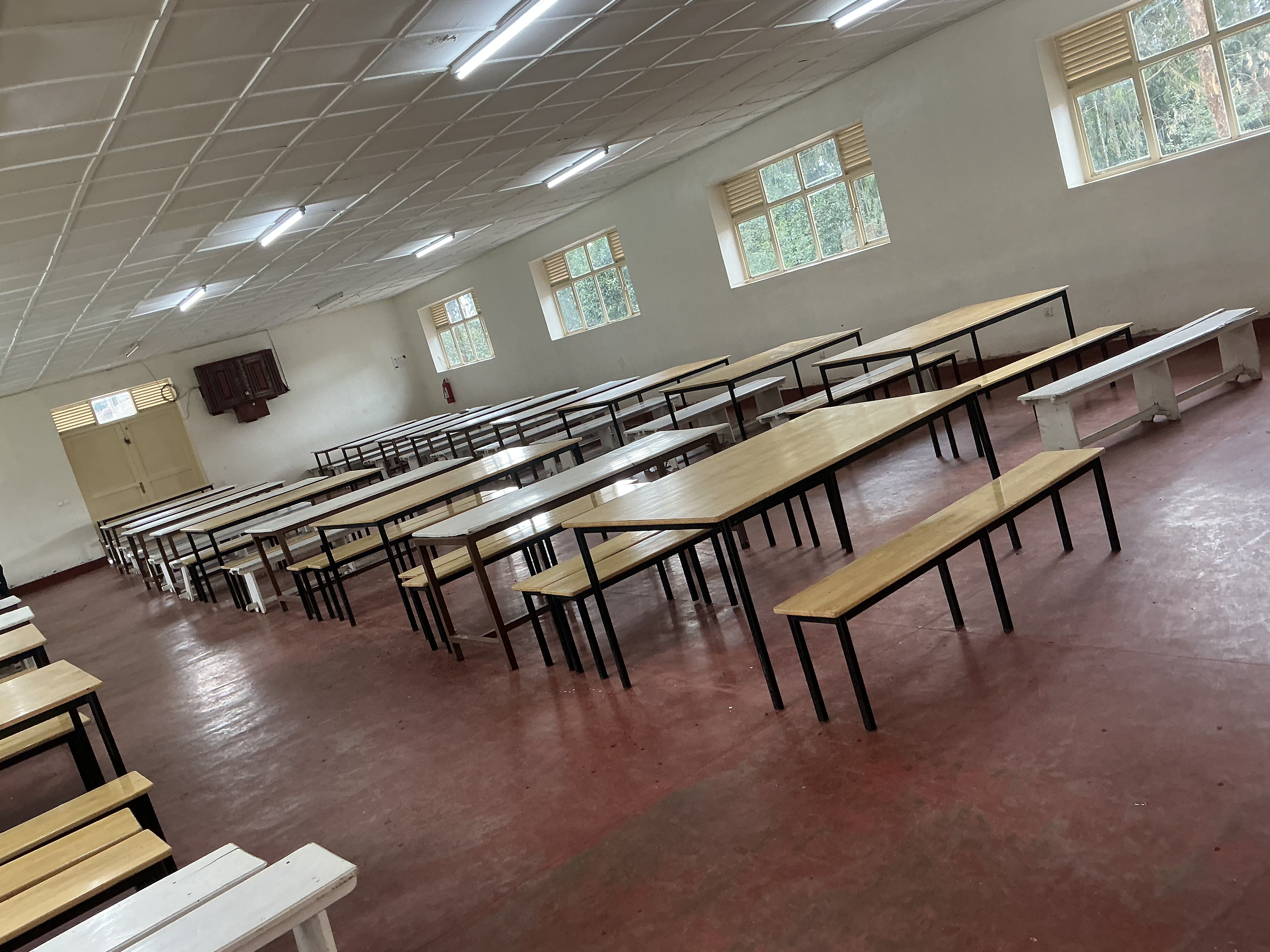 Modern Lecture Halls & Smart Classrooms